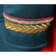 Soviétique / le colonel général militaire russe font étalage de l`uniforme militaire