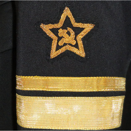 Les amiraux de la flotte soviétiques originaux de 100 % l`uniforme avec la main ont fait la grandeur de broderie 50 / 52