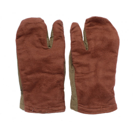 Soviet army soldiers winter gloves