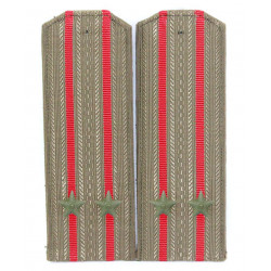 Militaires soviétiques / officier de haut classement de planches d`épaule vert militaire russe de troupes d`infanterie