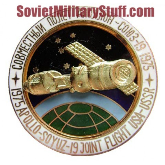 Soviet space badge apollo-soyuz joint flight usa-ussr
