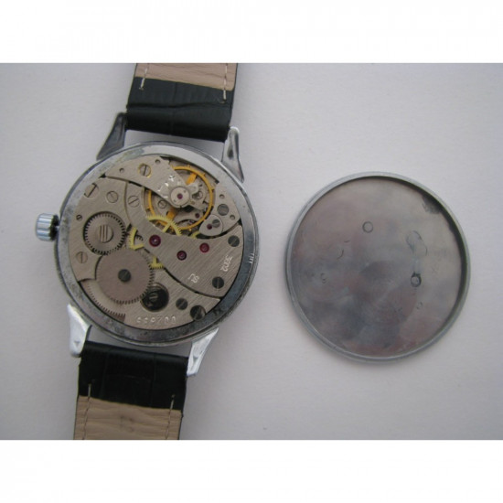   wristwatch with Animals Molniya HUNTERS