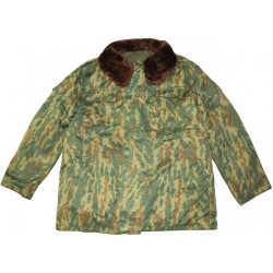 Winter Fishing and Hunting suit Dubok type Warm oak leaf camo uniform Winter Fishing and Hunting suit Dubok type Warm oak leaf camo uniform