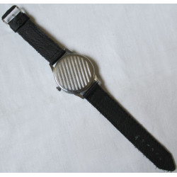 Montre de poignet russe REPLIQUE Molnija SMERSH "Mort aux espions" Montre de poignet russe REPLIQUE Molnija SMERSH "Mort aux espions"