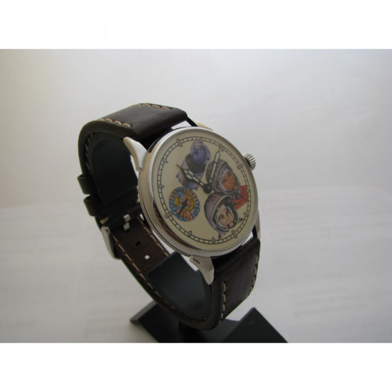 Reloj de pulsera ruso MOLNIJA Gagarin & Tereshkova con dorso transparente