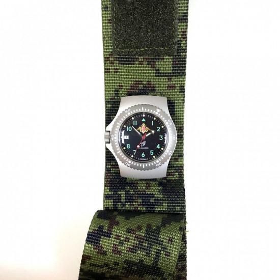 Montre-bracelet automatique russe HUNTER Ratnik 6E4-2-100m Digital Camo