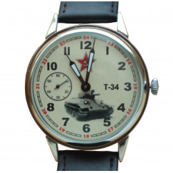 Montre-bracelet mécanique des hommes militaires soviétiques MOLNIJA "TANK T-34" Montre-bracelet mécanique des hommes militaires soviétiques MOLNIJA "TANK T-34"
