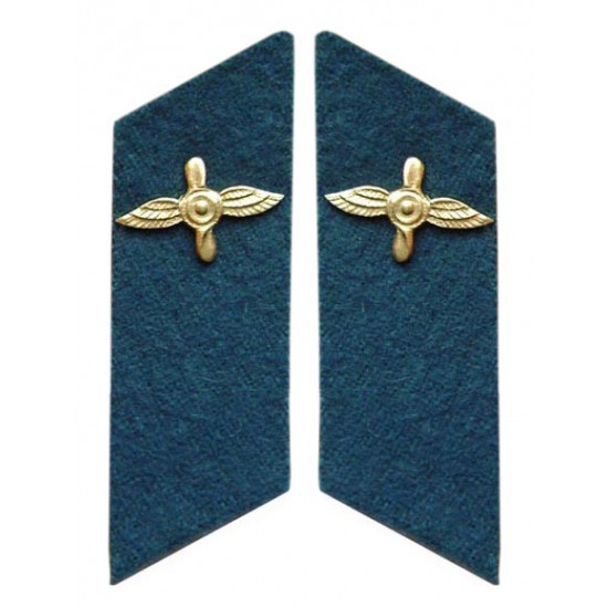 Militaires soviétiques / étiquettes de col d`aviation militaires russes