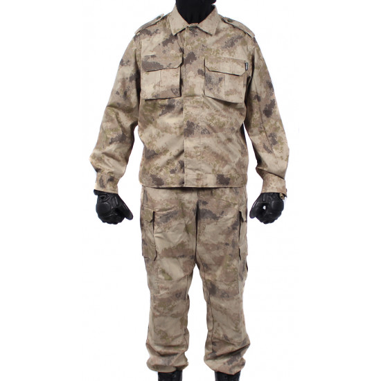 "mpa-24" taktische Tarnuniform mit "Sand"-Muster "mpa-24" taktische Tarnuniform mit "Sand"-Muster