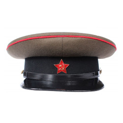 Chapeau de visière de l'armée russe RKKA Artillery avec badge Chapeau de visière de l'armée russe RKKA Artillery avec badge