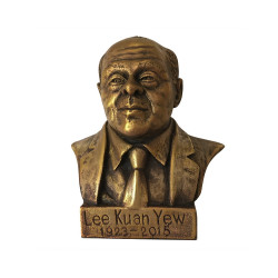Buste en bronze du premier Premier ministre de Singapour, Lee Kuan Yew Buste en bronze du premier Premier ministre de Singapour, Lee Kuan Yew