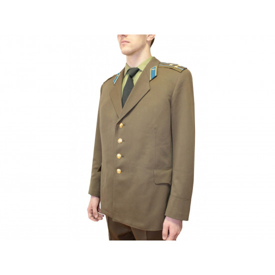 Sowjetischer Offizier der Luftwaffe Russische sowjetische Luftfahrtuniform