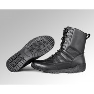 Airsoft-Militärstiefel für Outdoor-Aktivitäten. Krawallstopp-Stiefel Airsoft-Militärstiefel für Outdoor-Aktivitäten. Krawallstopp-Stiefel