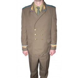 Air Force Generals uniform USSR khaki everyday kit wiith hat Air Force Generals uniform USSR khaki everyday kit wiith hat