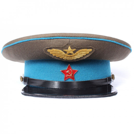 Uniforme d'officier de l'armée de l'air russe équipement soviétique