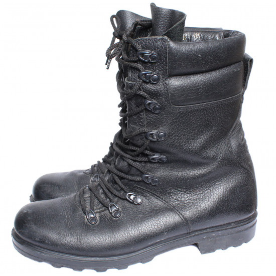 Boots new sample modern   Army size 44 / US size 11.5